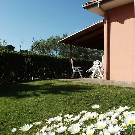 Semesterbostad Graziosa Di Naregno A 400 Mt Dal Mare, Bel Giardino, Posto Auto E Aria Condizionata Capoliveri (Isola d'Elba)