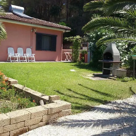 Graziosa Di Naregno A 400 Mt Dal Mare, Bel Giardino, Posto Auto E Aria Condizionata Semesterbostad Capoliveri (Isola d'Elba)