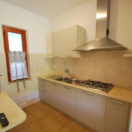Villetta Da Sogno Vicina Alla Spiaggia Con Bel Giardino Privato, Posto Auto E Aria Condizionata Vakantiehuis