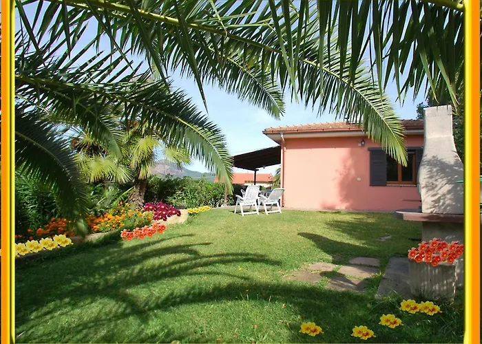 Graziosa Di Naregno A 400 Mt Dal Mare, Bel Giardino, Posto Auto E Aria Condizionata Nyaraló Capoliveri