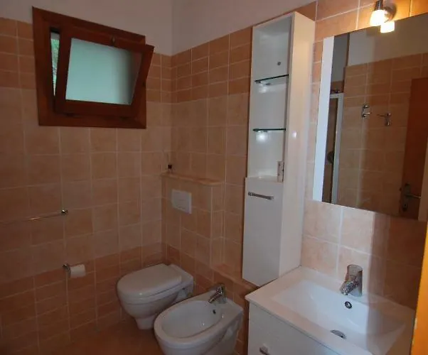 Nyaraló Graziosa Di Naregno A 400 Mt Dal Mare, Bel Giardino, Posto Auto E Aria Condizionata *