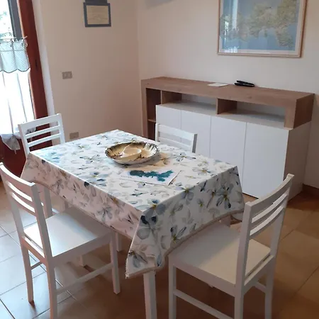Graziosa Di Naregno A 400 Mt Dal Mare, Bel Giardino, Posto Auto E Aria Condizionata * Capoliveri (Isola d'Elba)